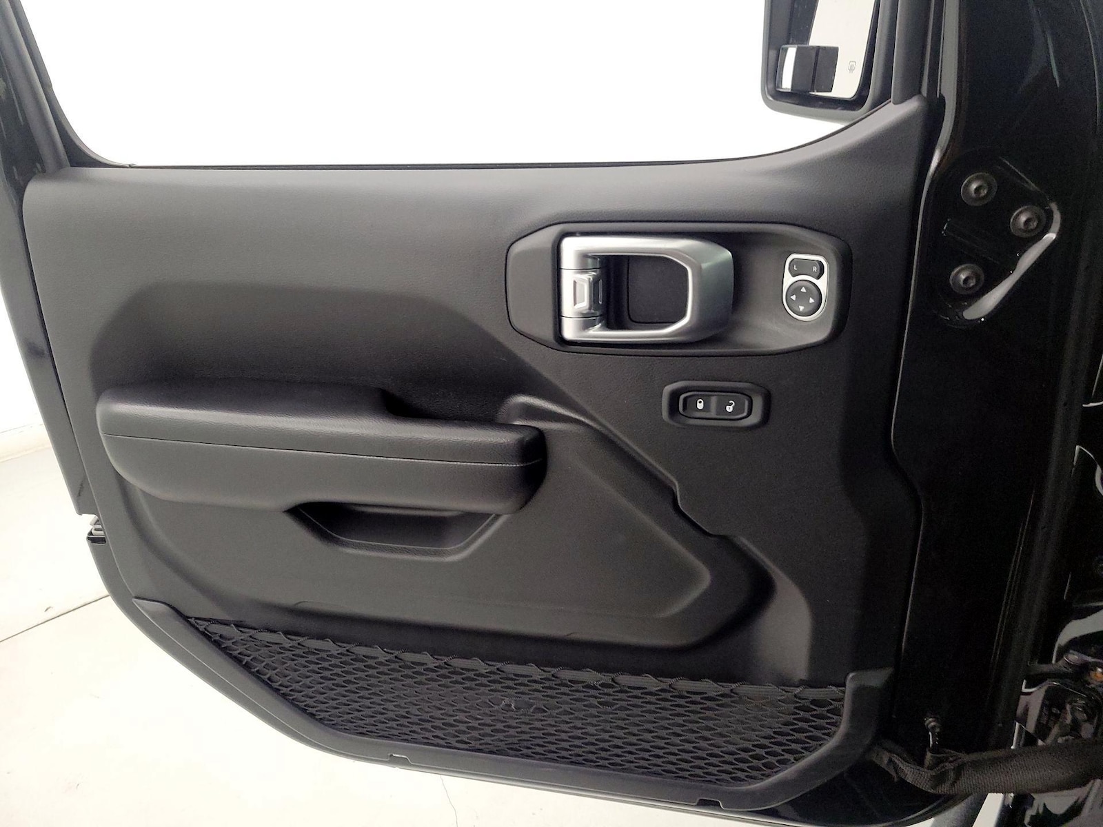 2019 Jeep Wrangler Sport S - Photo 13