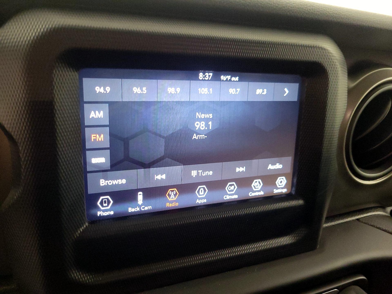 2019 Jeep Wrangler Sport S - Photo 16