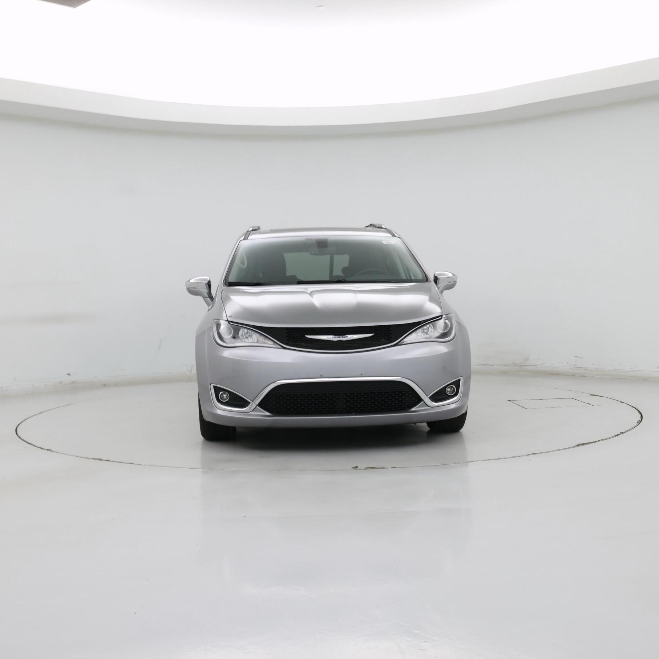 Thumbnail: 2019 Chrysler Pacifica - 5