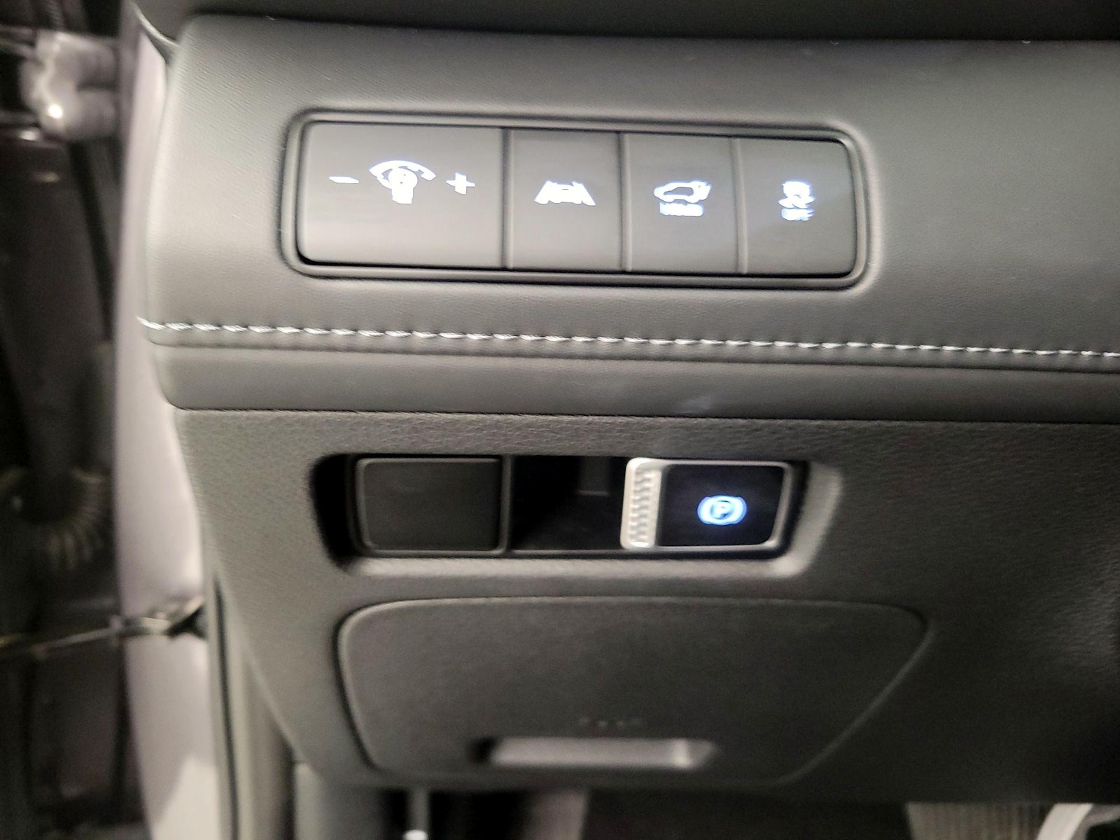 2021 Hyundai Santa Fe Limited HEV - Photo 14