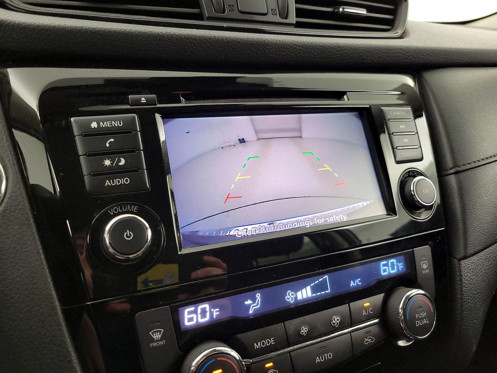 2019 Nissan Rogue SV - Photo 15