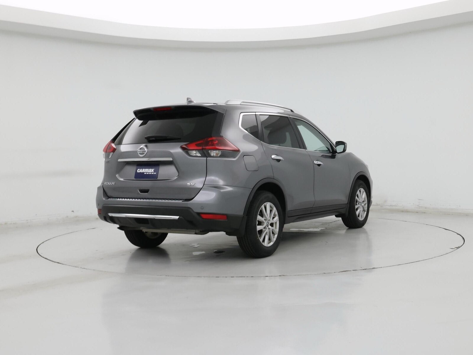 2019 Nissan Rogue SV - Photo 9