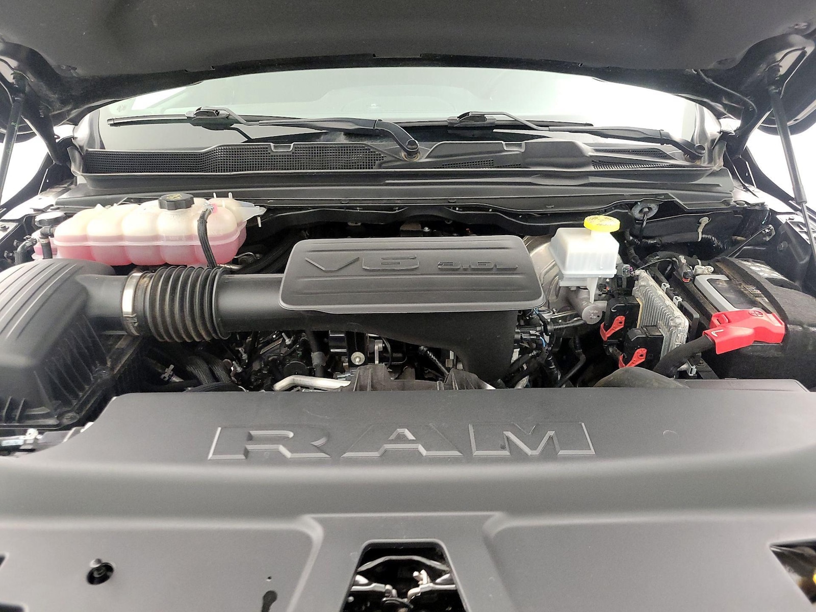2024 RAM Ram 1500 Pickup Tradesman - Photo 22