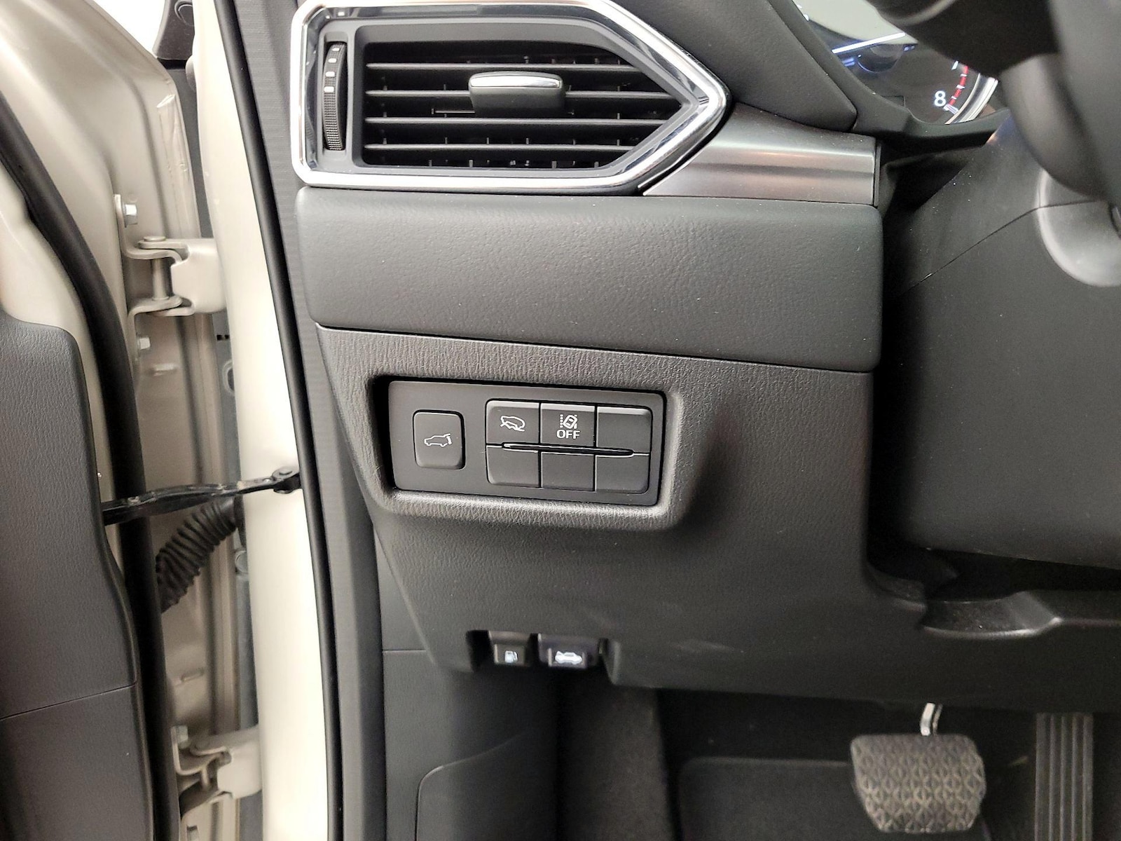 2025 Mazda CX-5 S Preferred package - Photo 14