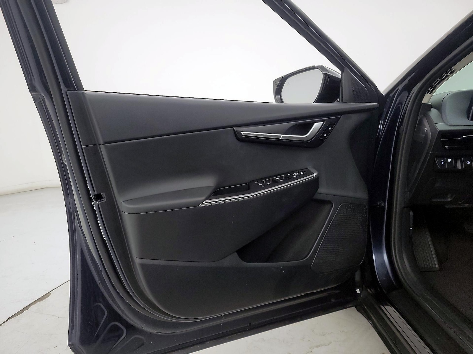2024 Kia EV6 Light L/R - Photo 13