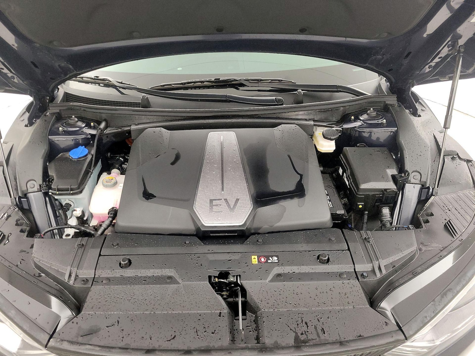 2024 Kia EV6 Light L/R - Photo 23