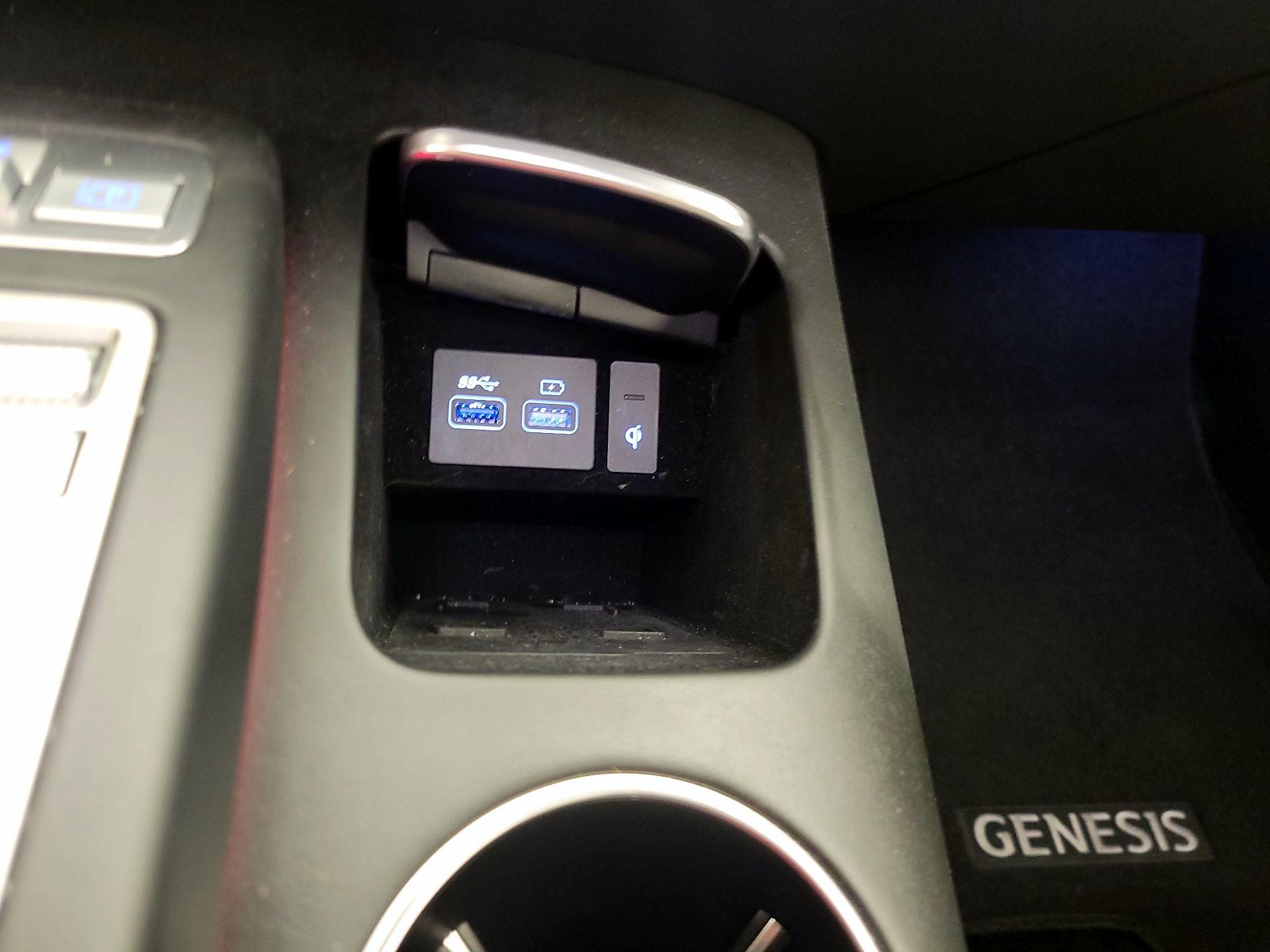 Thumbnail: 2024 Genesis GV70 - 19