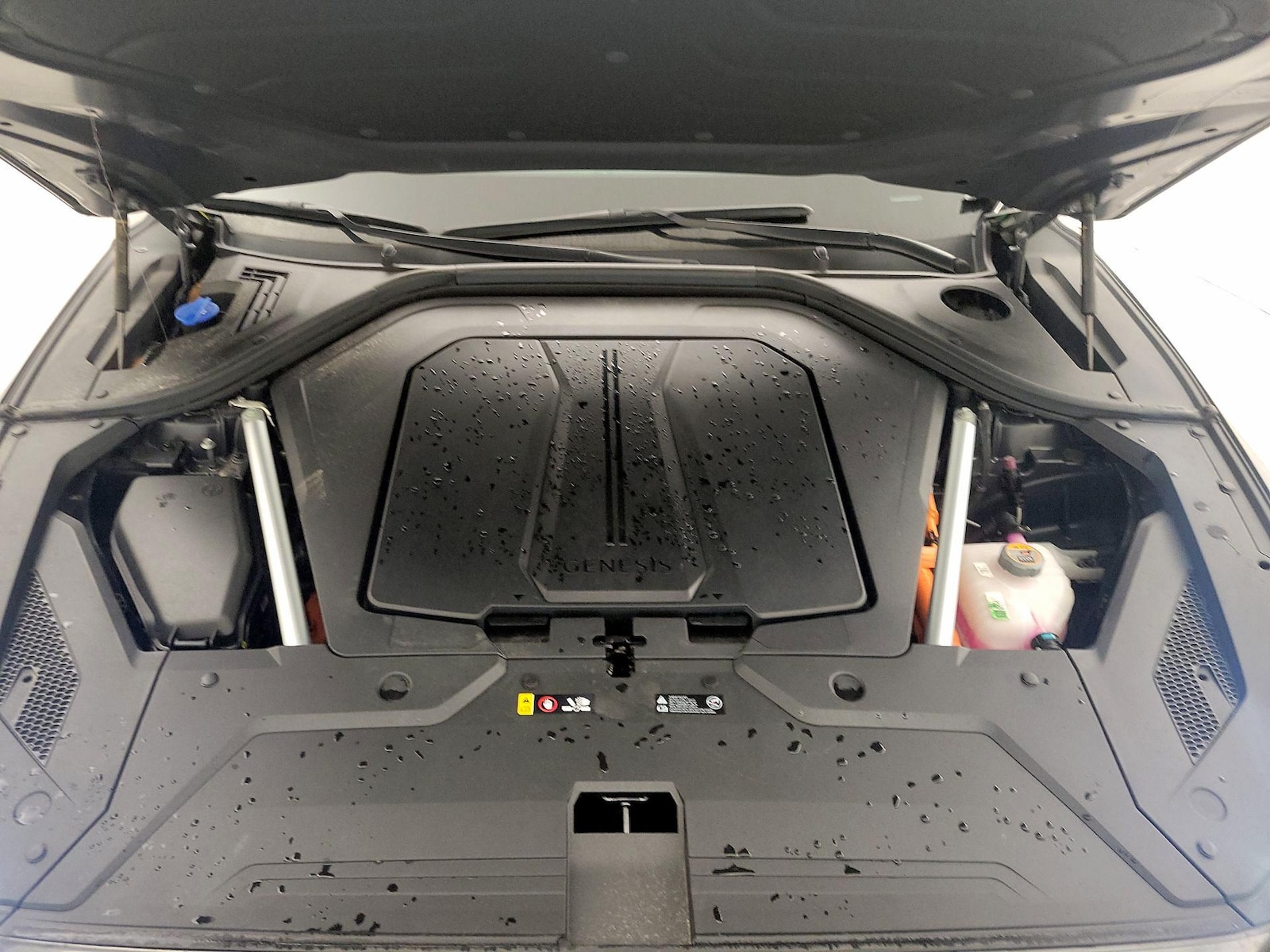 2024 GENESIS GV70 Advanced - Photo 24