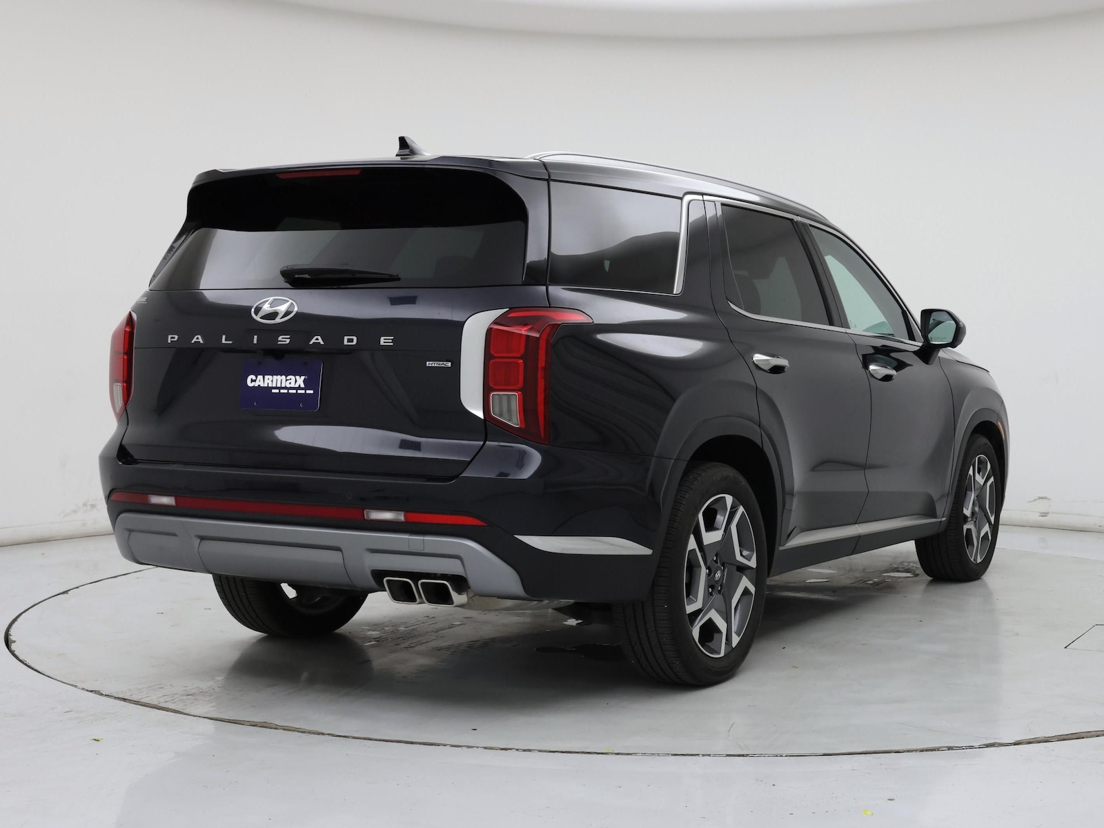 2024 Hyundai Palisade Limited - Photo 9