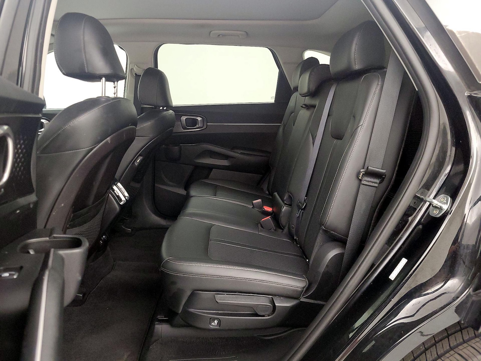 2021 Kia Sorento S - Photo 21