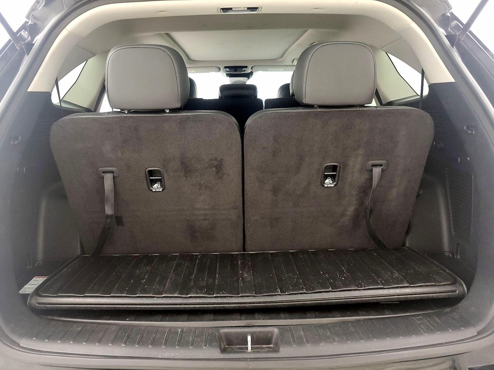 2021 Kia Sorento S - Photo 23