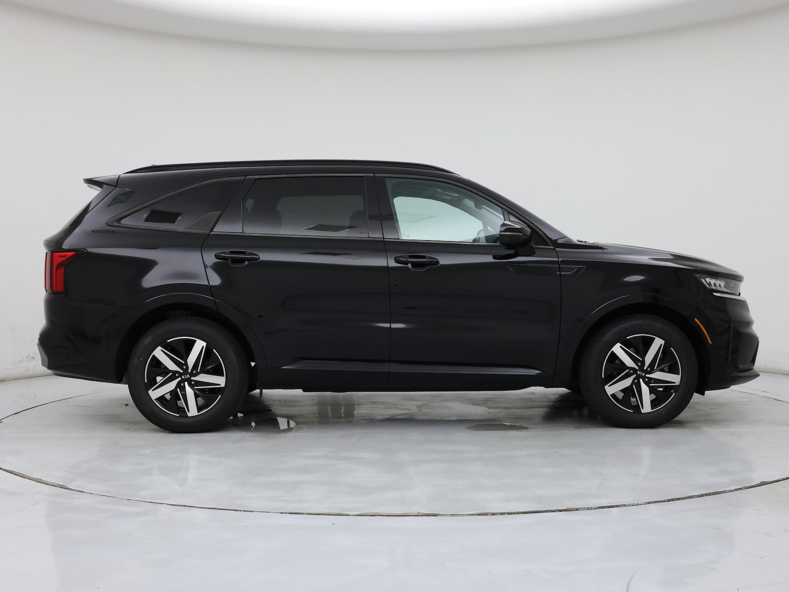2021 Kia Sorento S - Photo 8