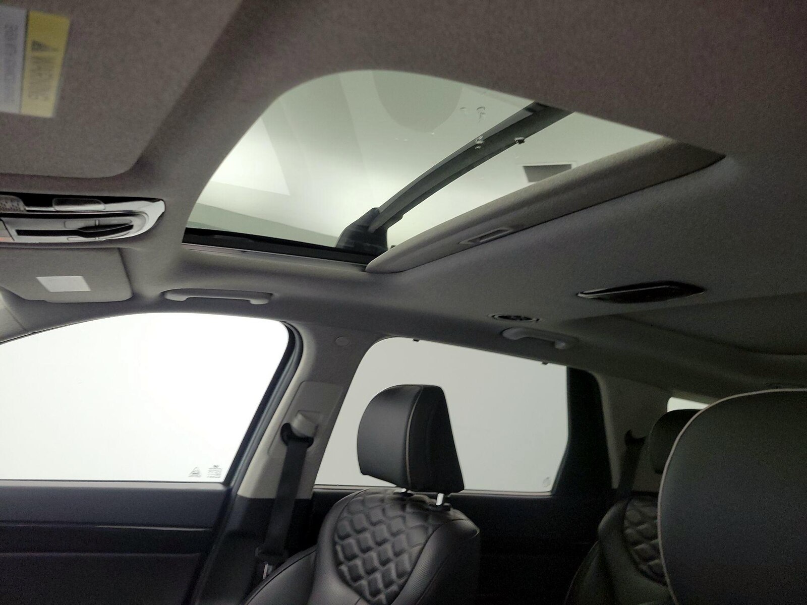 Sunroof(s) & Skylight(s)