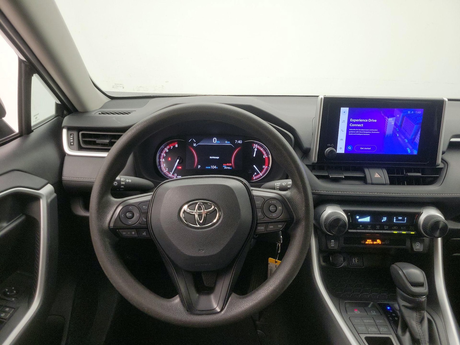 2025 Toyota RAV4 LE - Photo 11