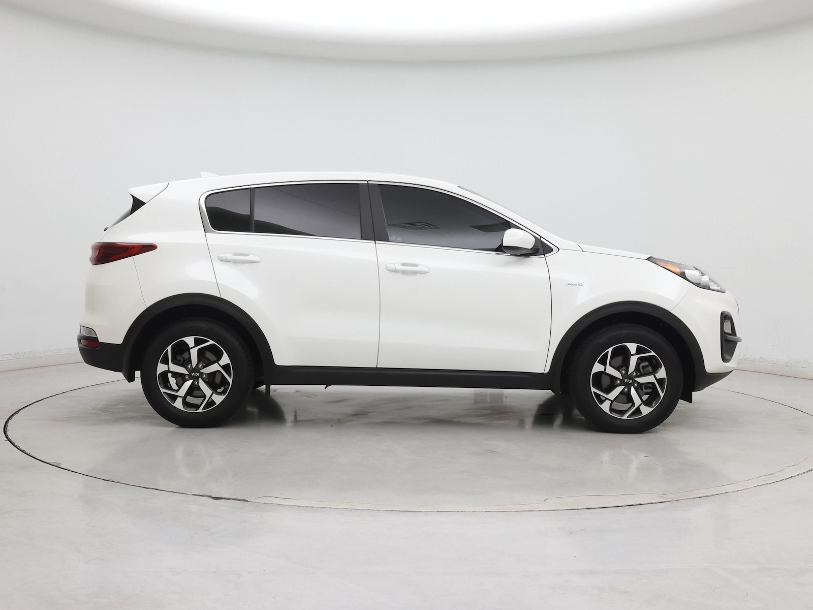 2022 Kia Sportage LX - Photo 8