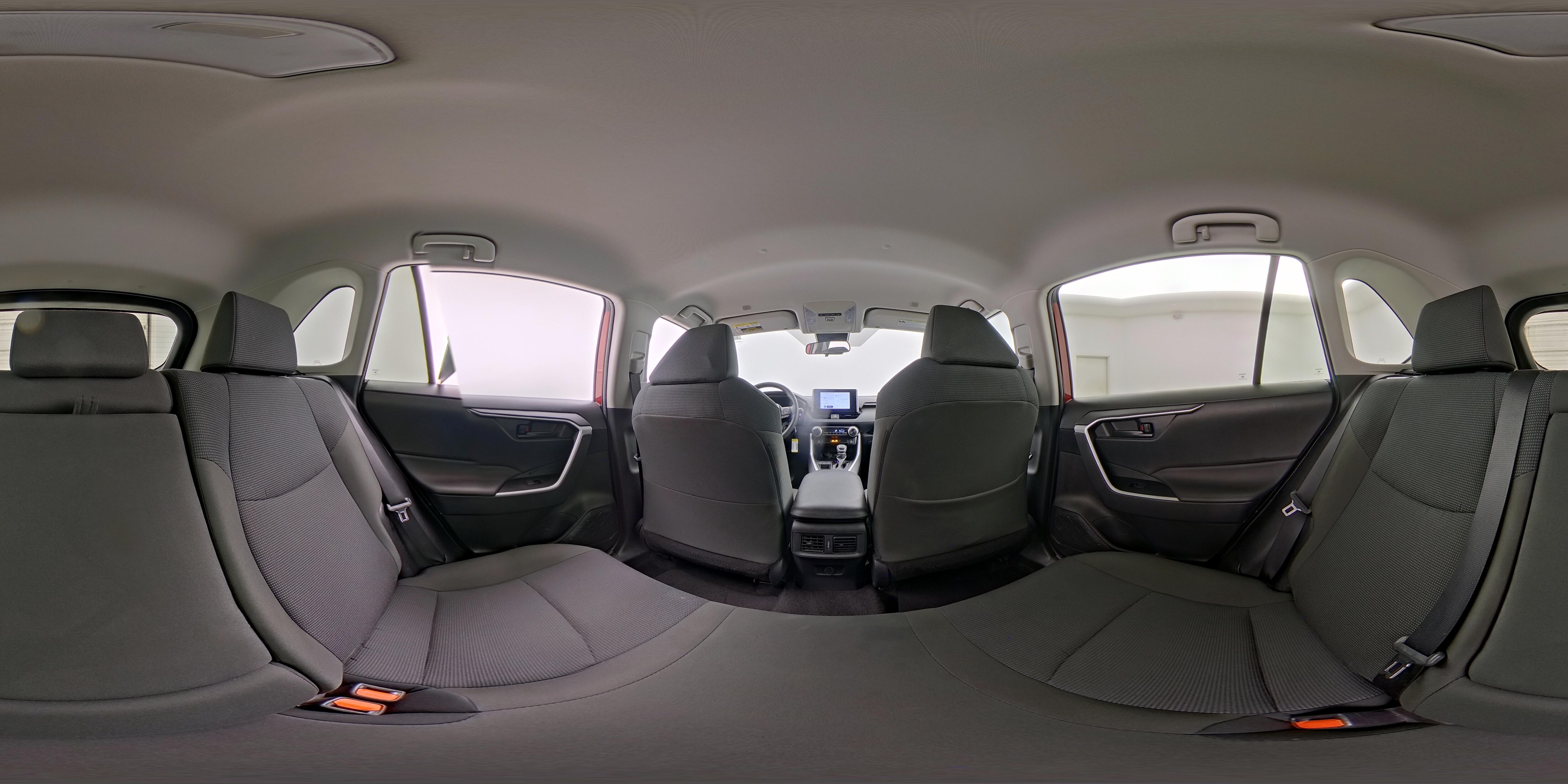 2025 Toyota RAV4 LE - Photo 25