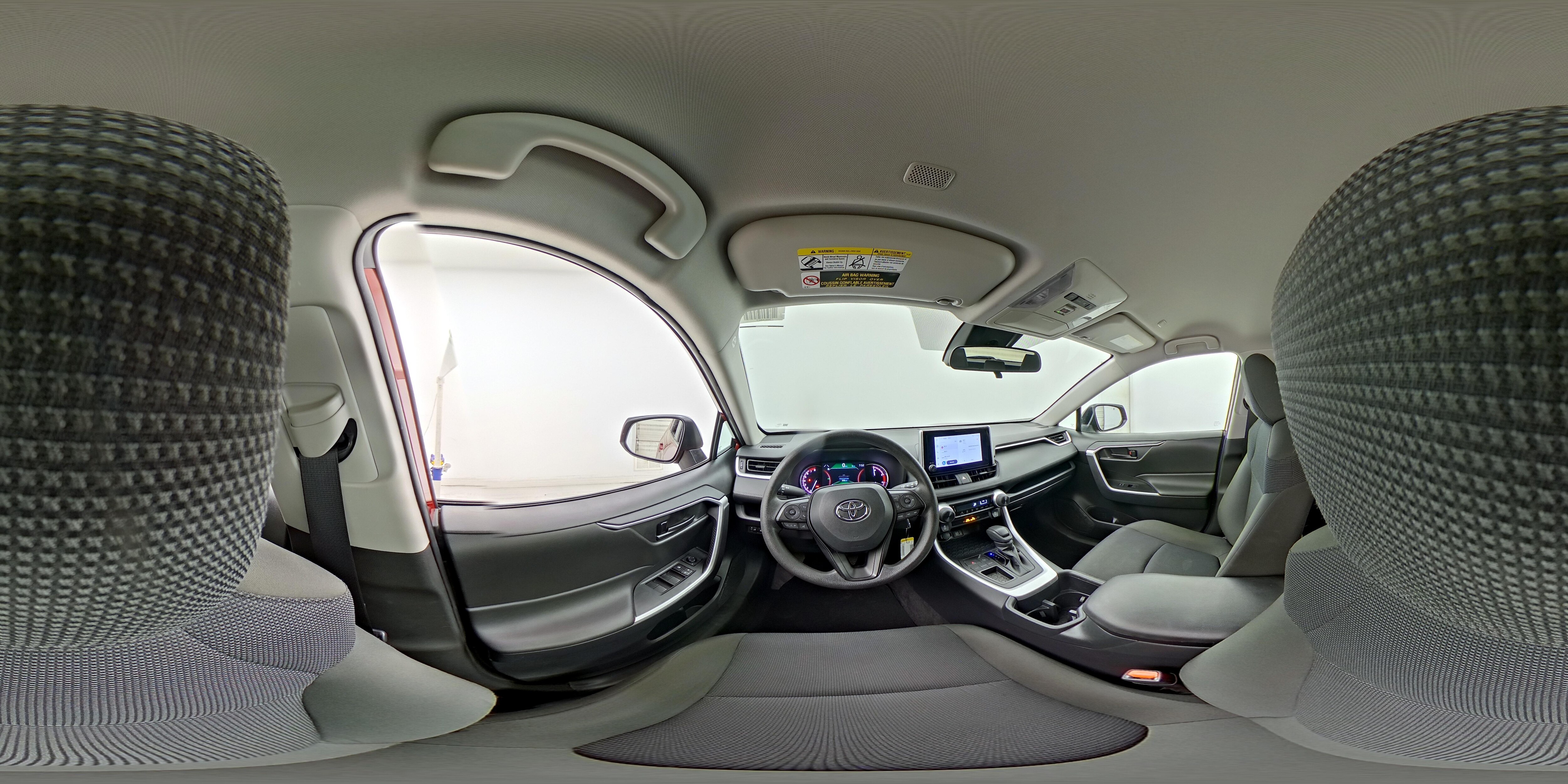 2025 Toyota RAV4 LE - Photo 26