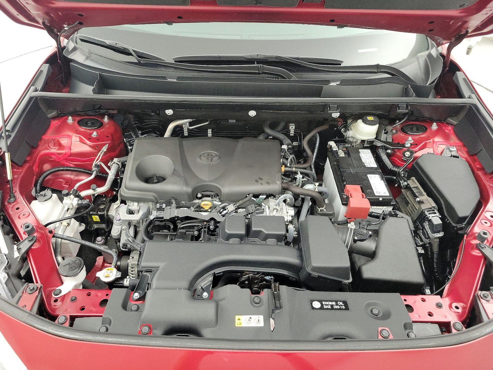2025 Toyota RAV4 LE - Photo 22