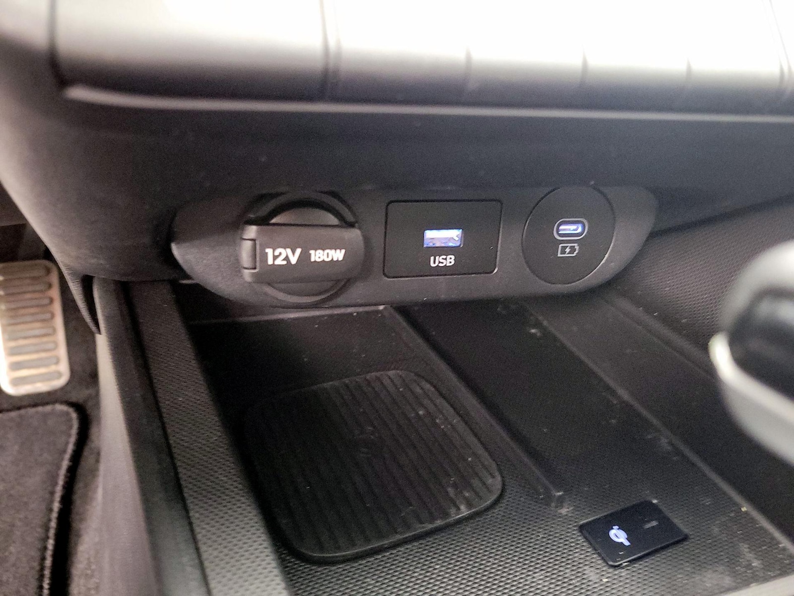 2026 Hyundai Elantra SEL - Photo 19