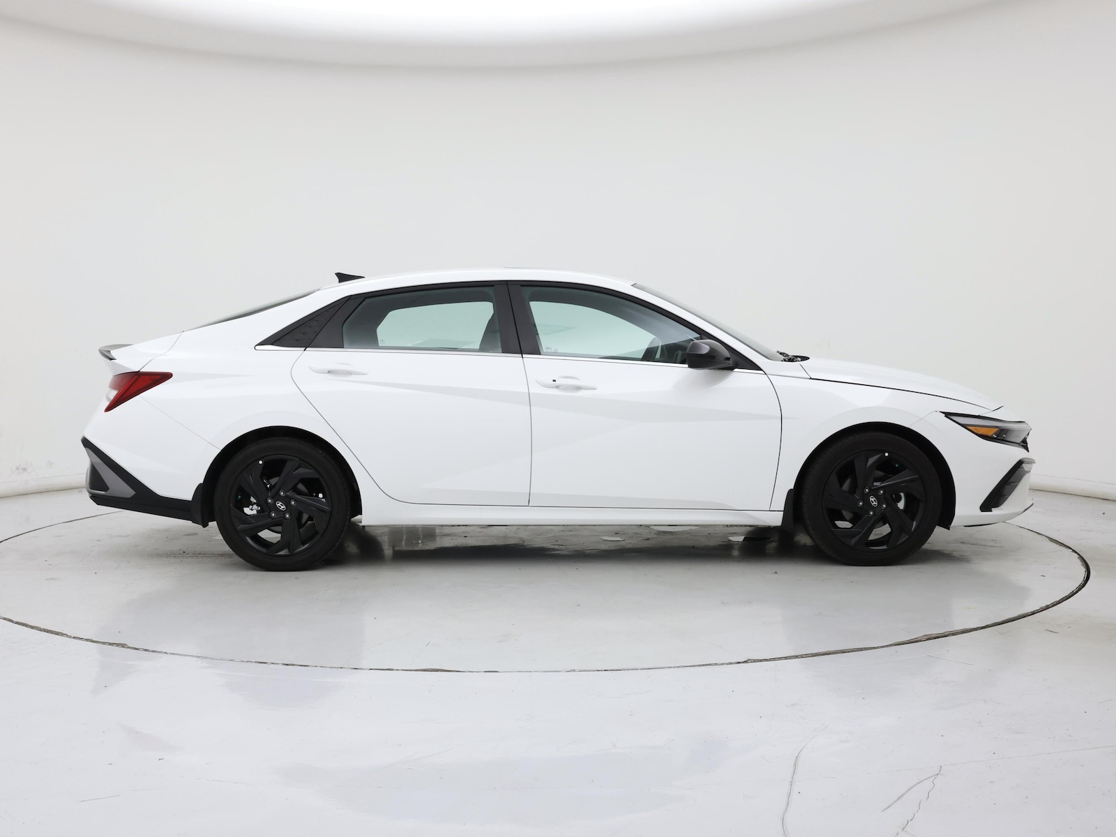 2026 Hyundai Elantra SEL - Photo 8