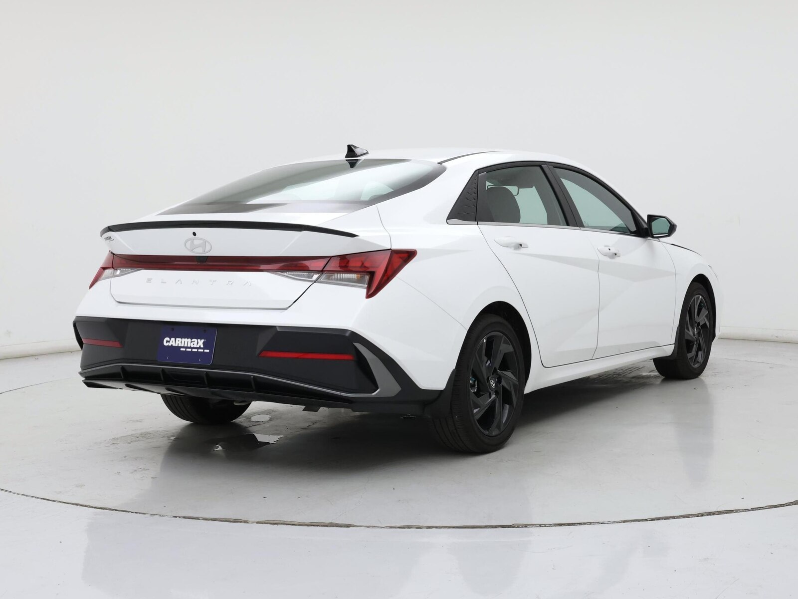 2026 Hyundai Elantra SEL - Photo 9