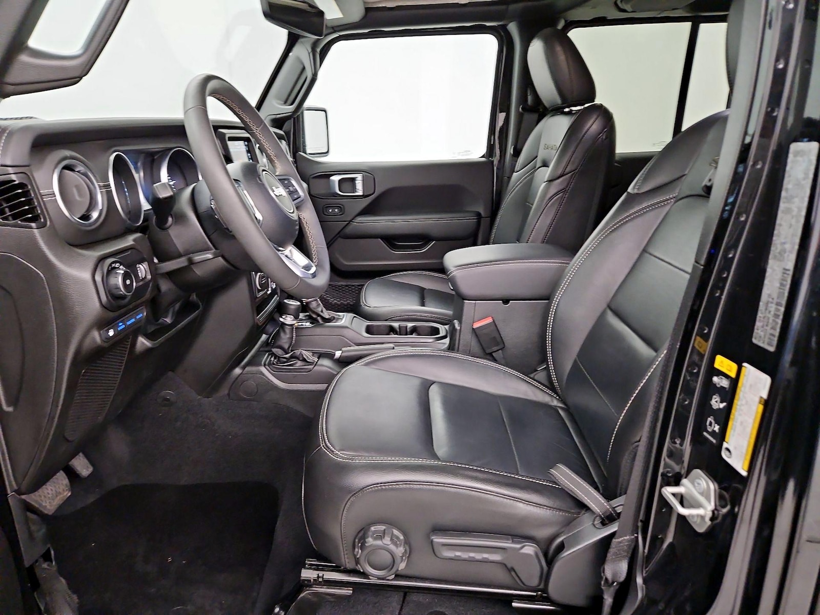 2023 Jeep Wrangler 4xe Sahara 4XE - Photo 12
