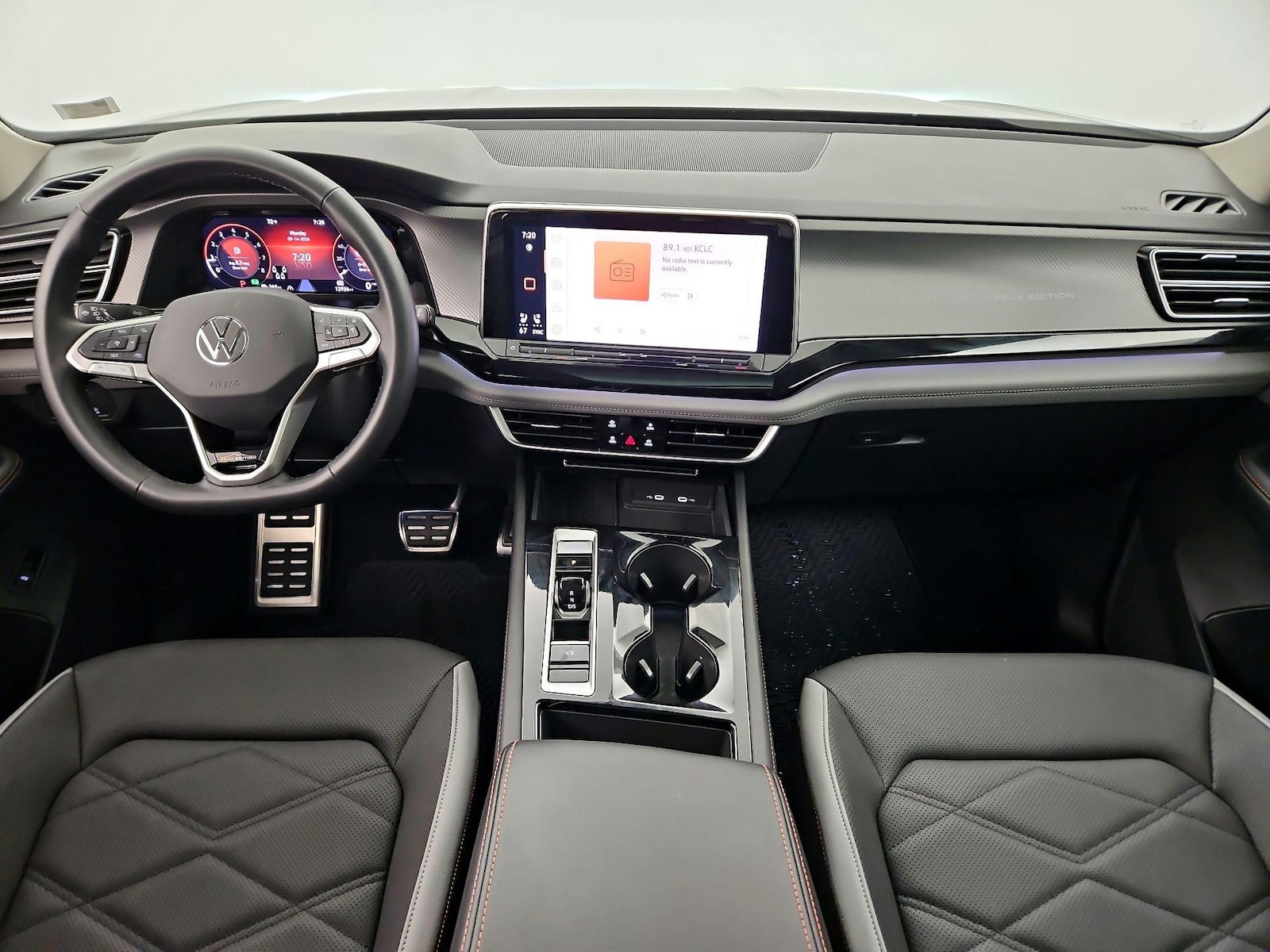 2025 Volkswagen Atlas Atlas Peak Edition - Photo 10