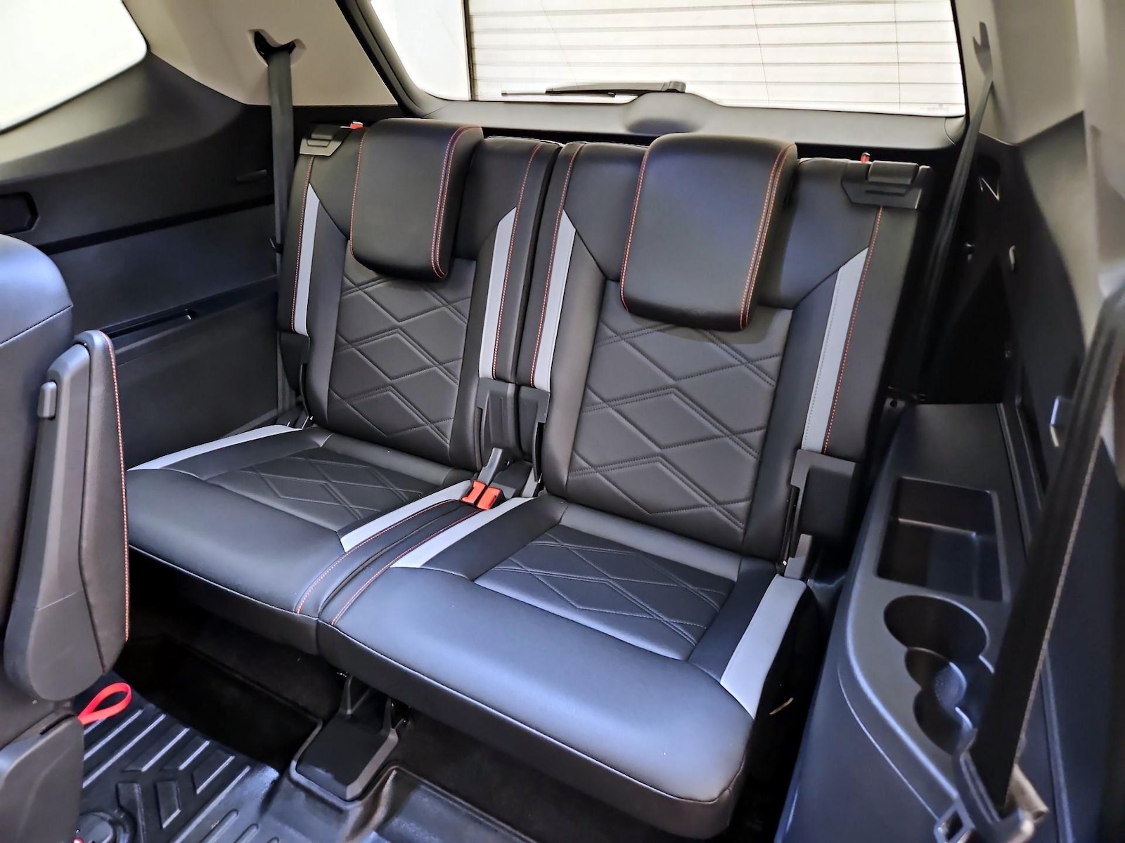 2025 Volkswagen Atlas Atlas Peak Edition - Photo 22