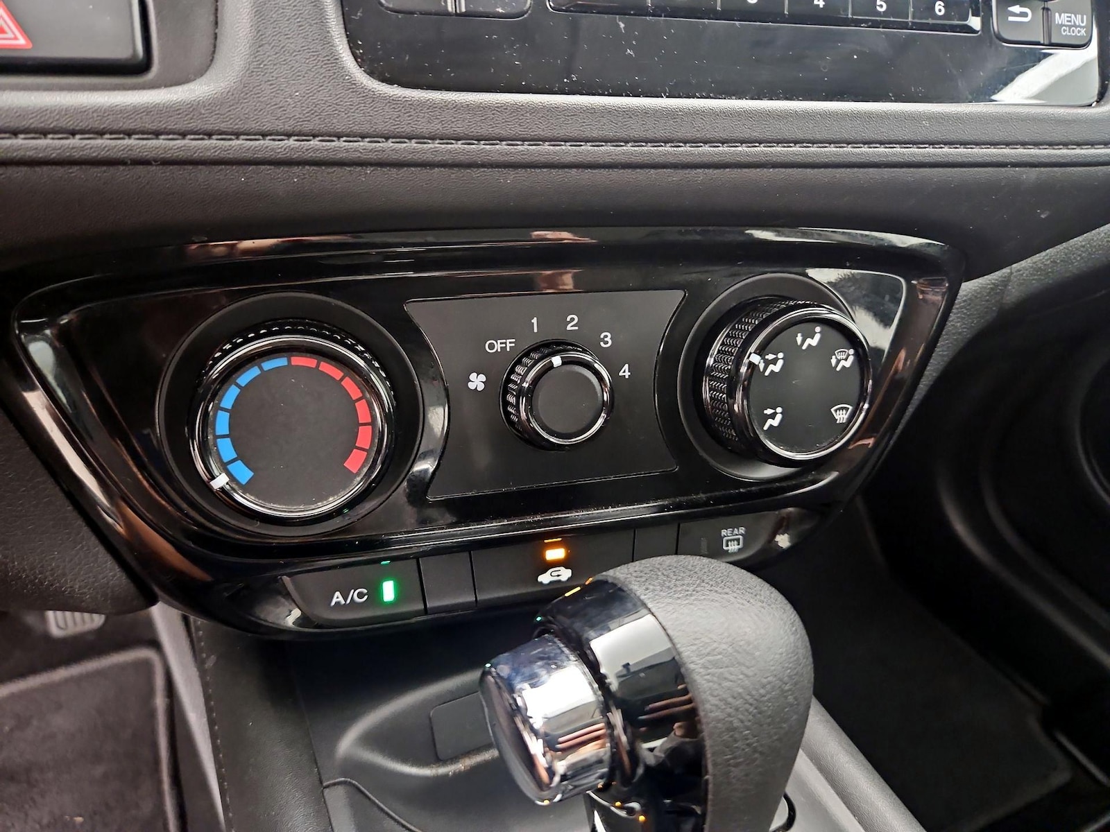 2020 Honda HR-V LX - Photo 17