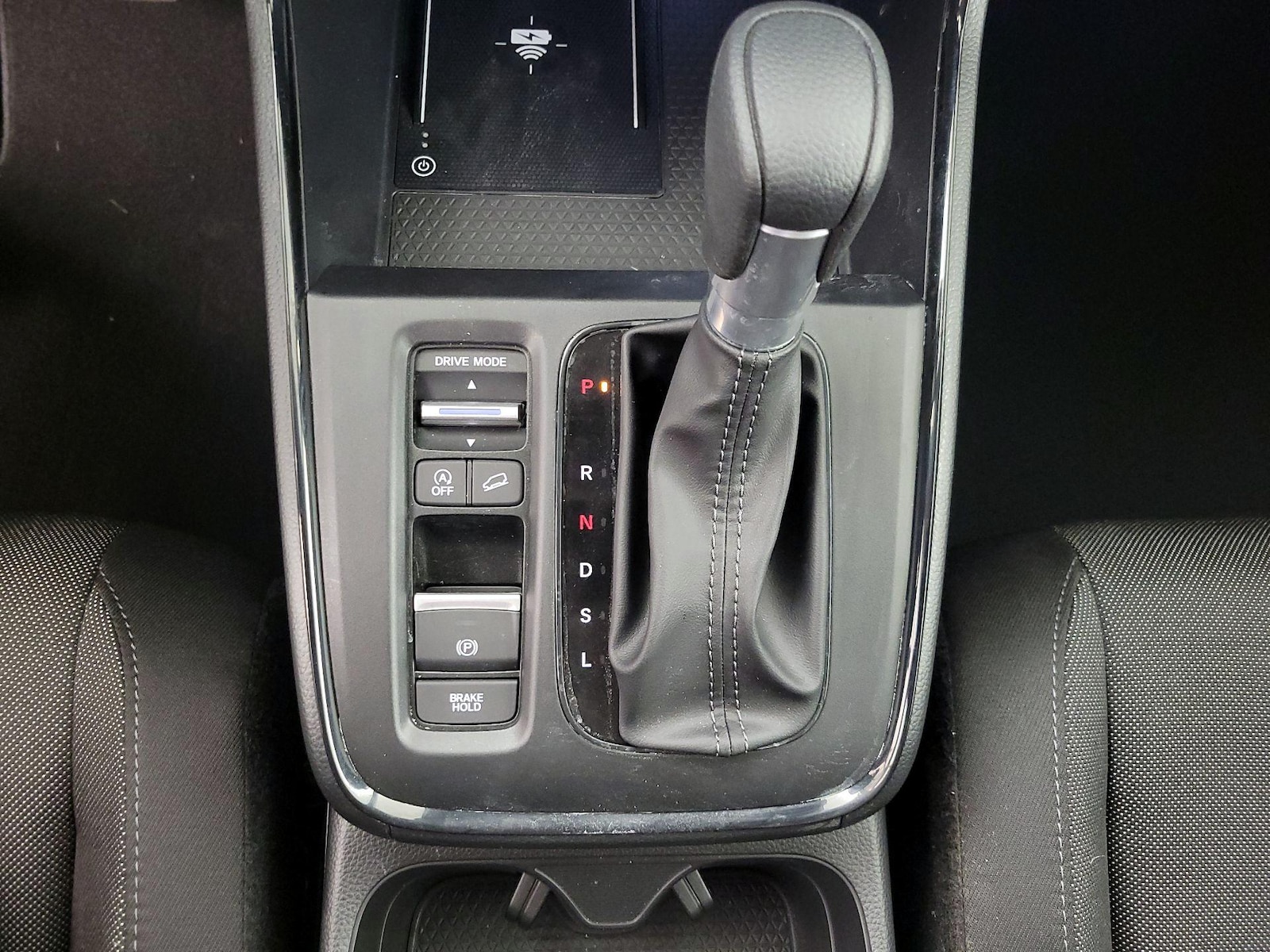 2026 Honda CR-V LX - Photo 18