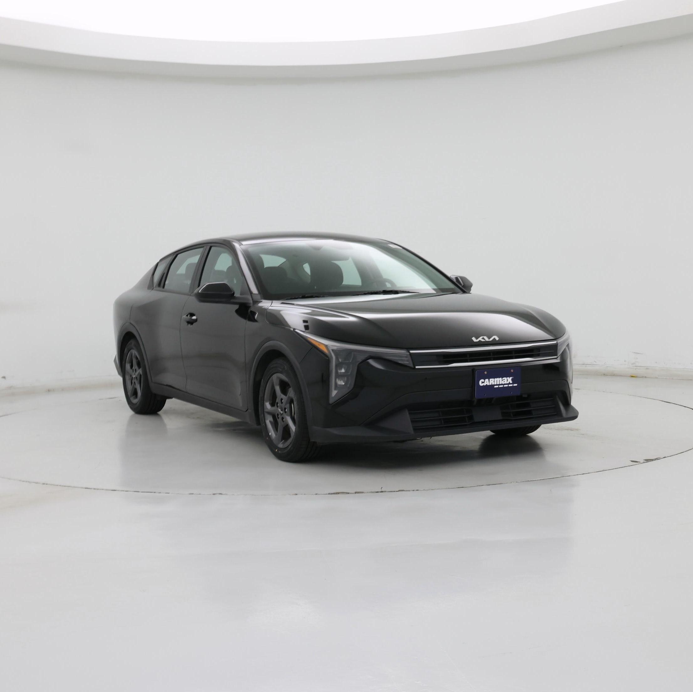 Black 2025 Kia K4 Sedan Front-Wheel Drive Automatic