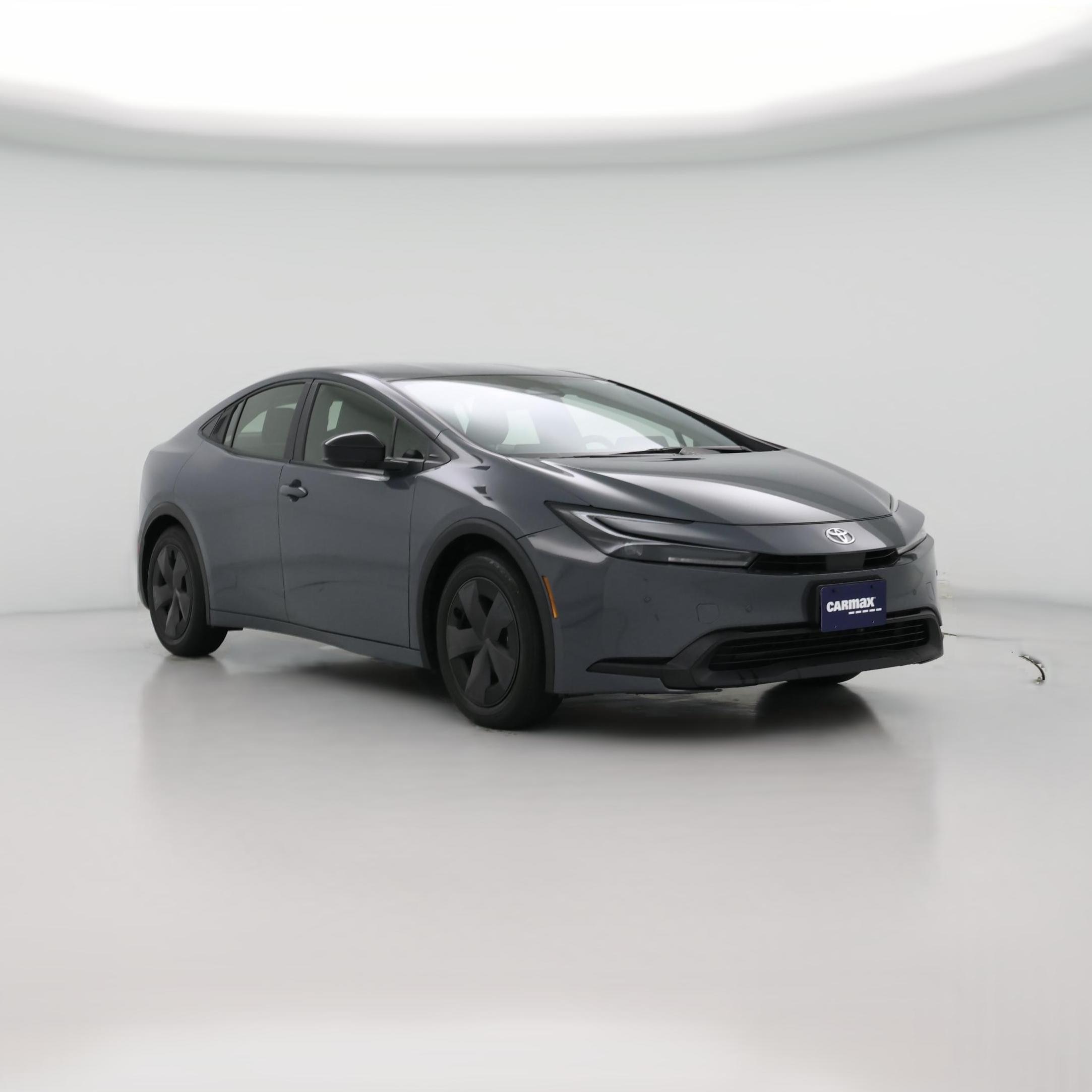 2025 Toyota Prius LE