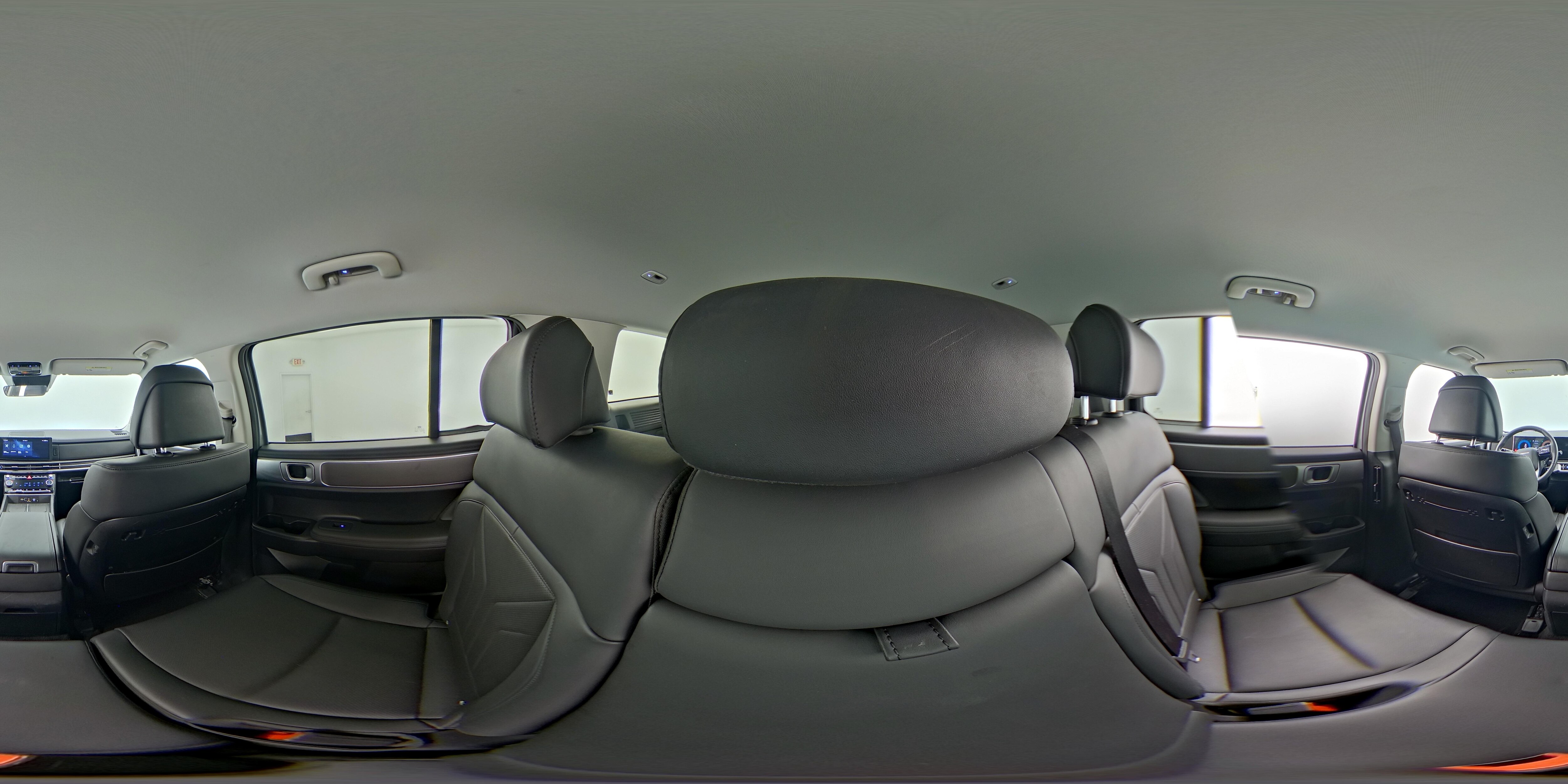 2025 Hyundai Santa Fe SEL - Photo 28