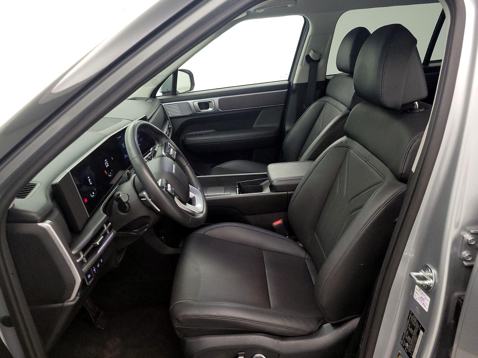 2025 Hyundai Santa Fe SEL - Photo 12