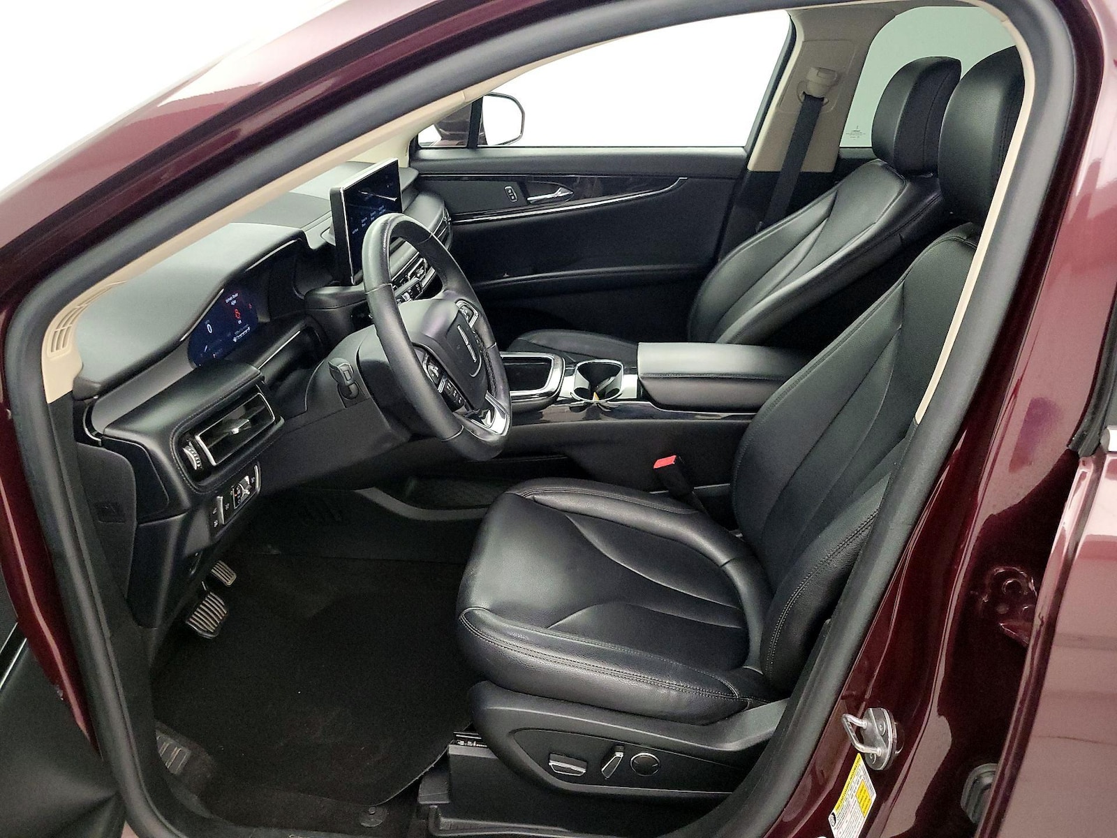 Power Seat(s) & Leather Seats