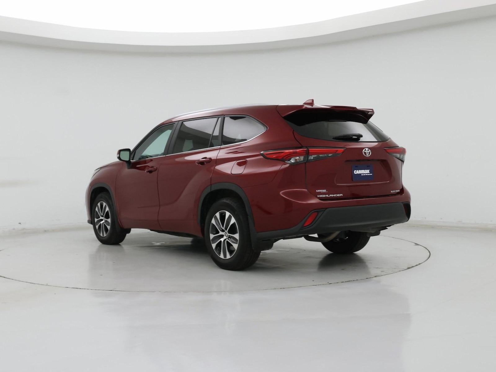2023 Toyota Highlander XLE - Photo 3