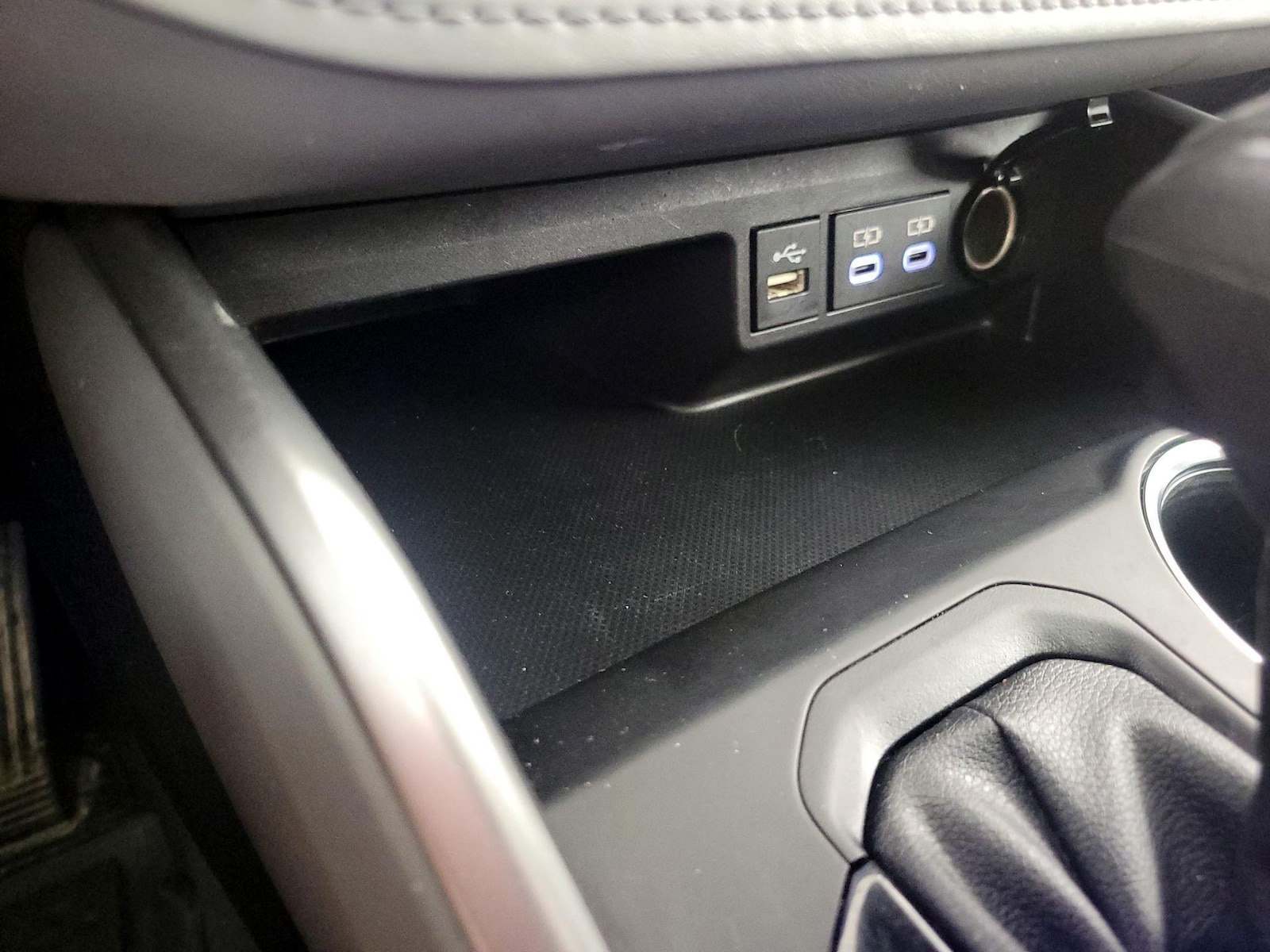 2023 Toyota Highlander XLE - Photo 20