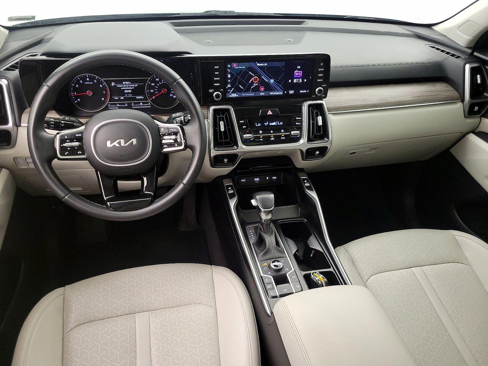 Apple CarPlay® & Android Auto™