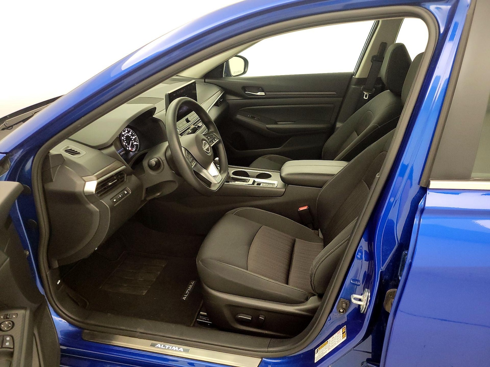 Power Seat(s) & Side Airbags