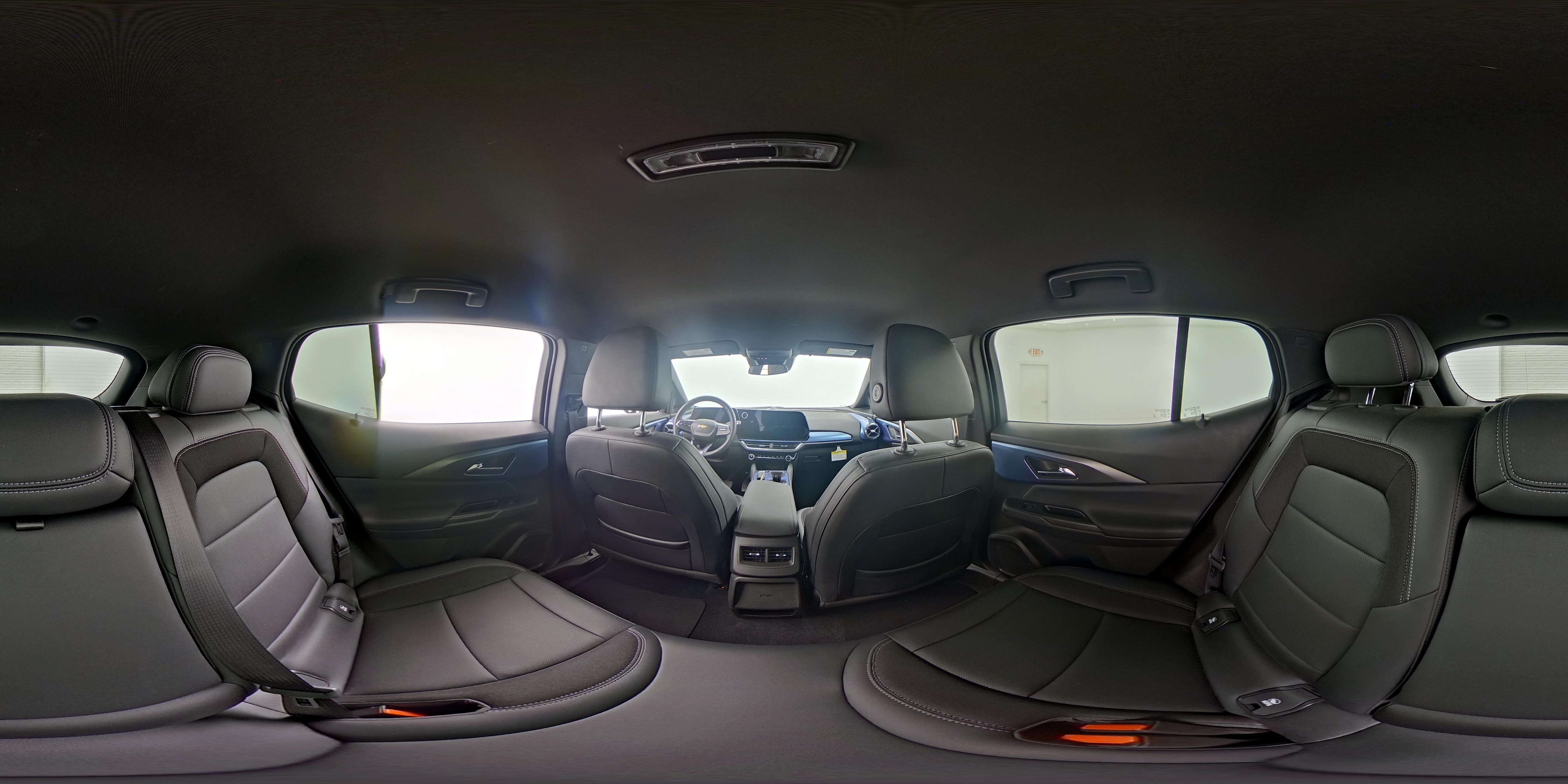 2025 Chevrolet Equinox EV LT - Photo 25