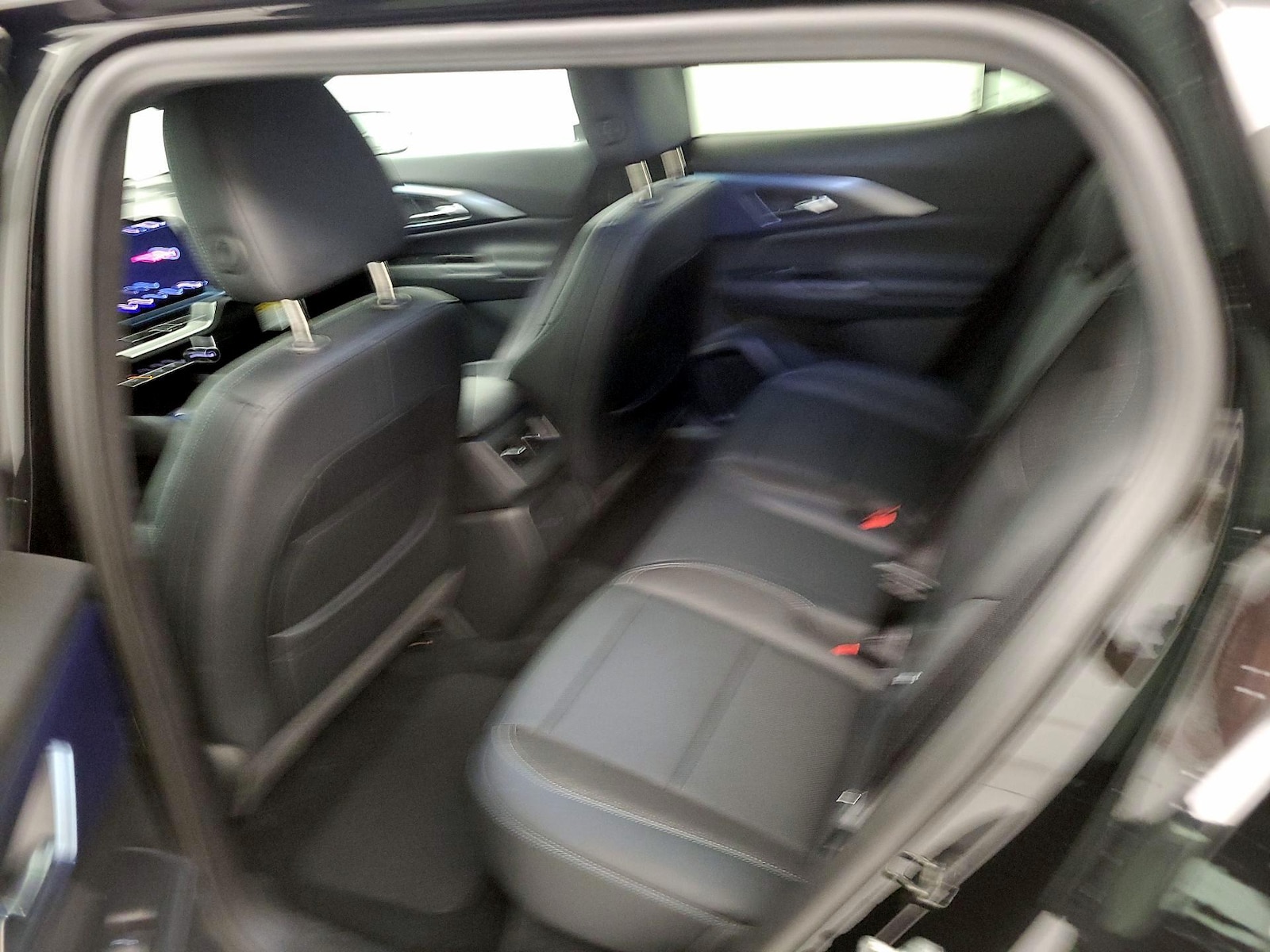 2025 Chevrolet Equinox EV LT - Photo 20