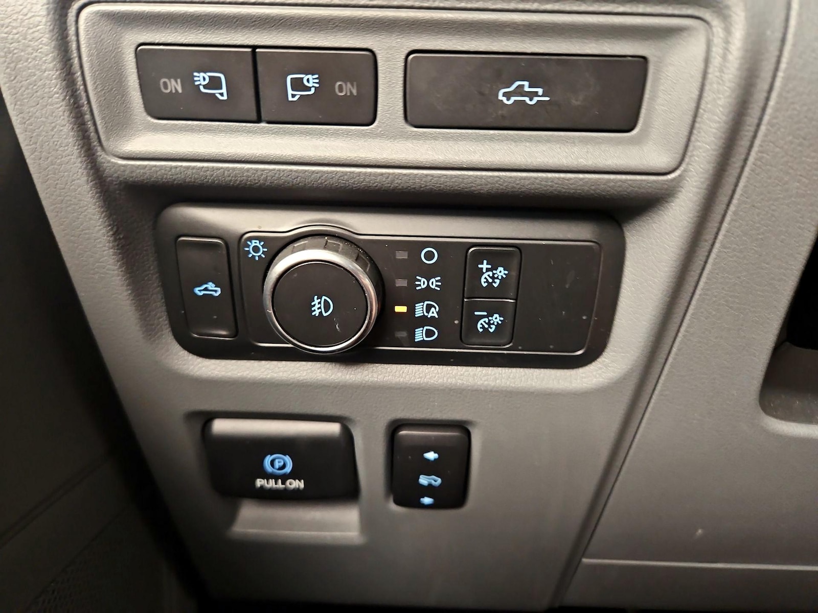 2021 Ford F-150 XLT - Photo 14
