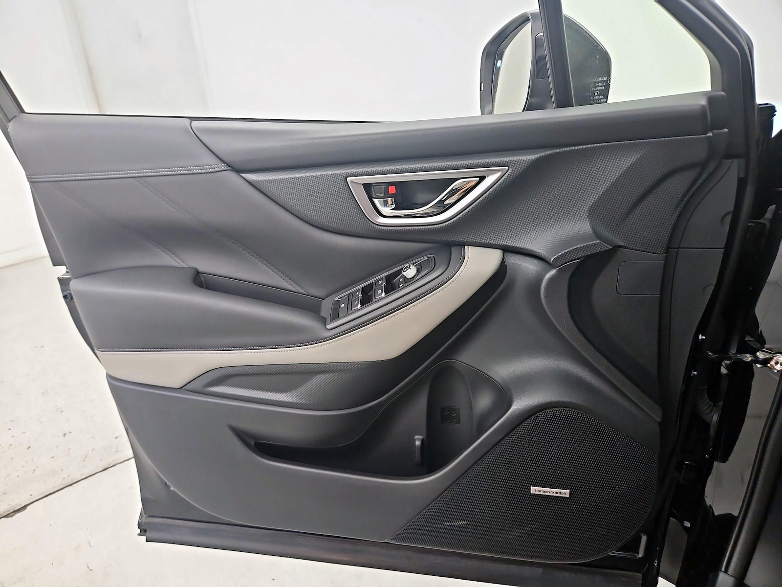 2024 Subaru Forester Limited - Photo 13