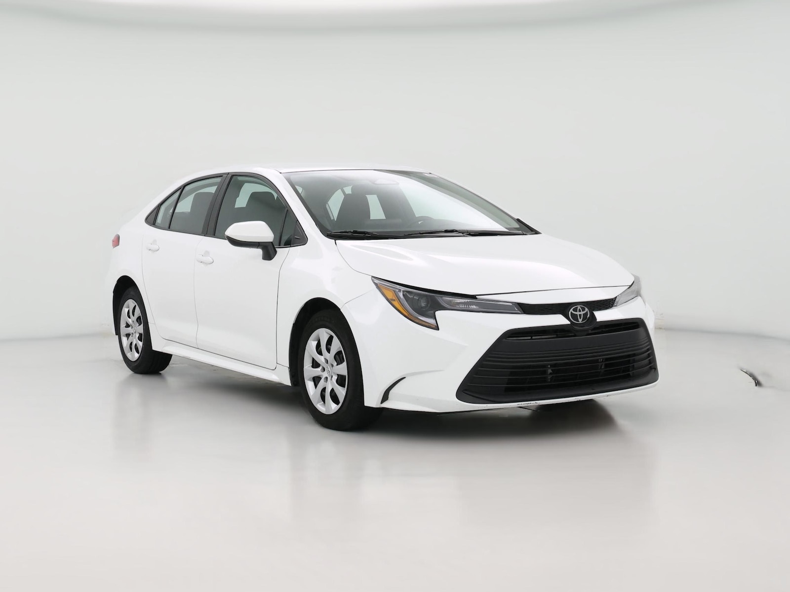 2025 Toyota Corolla LE - Photo 1