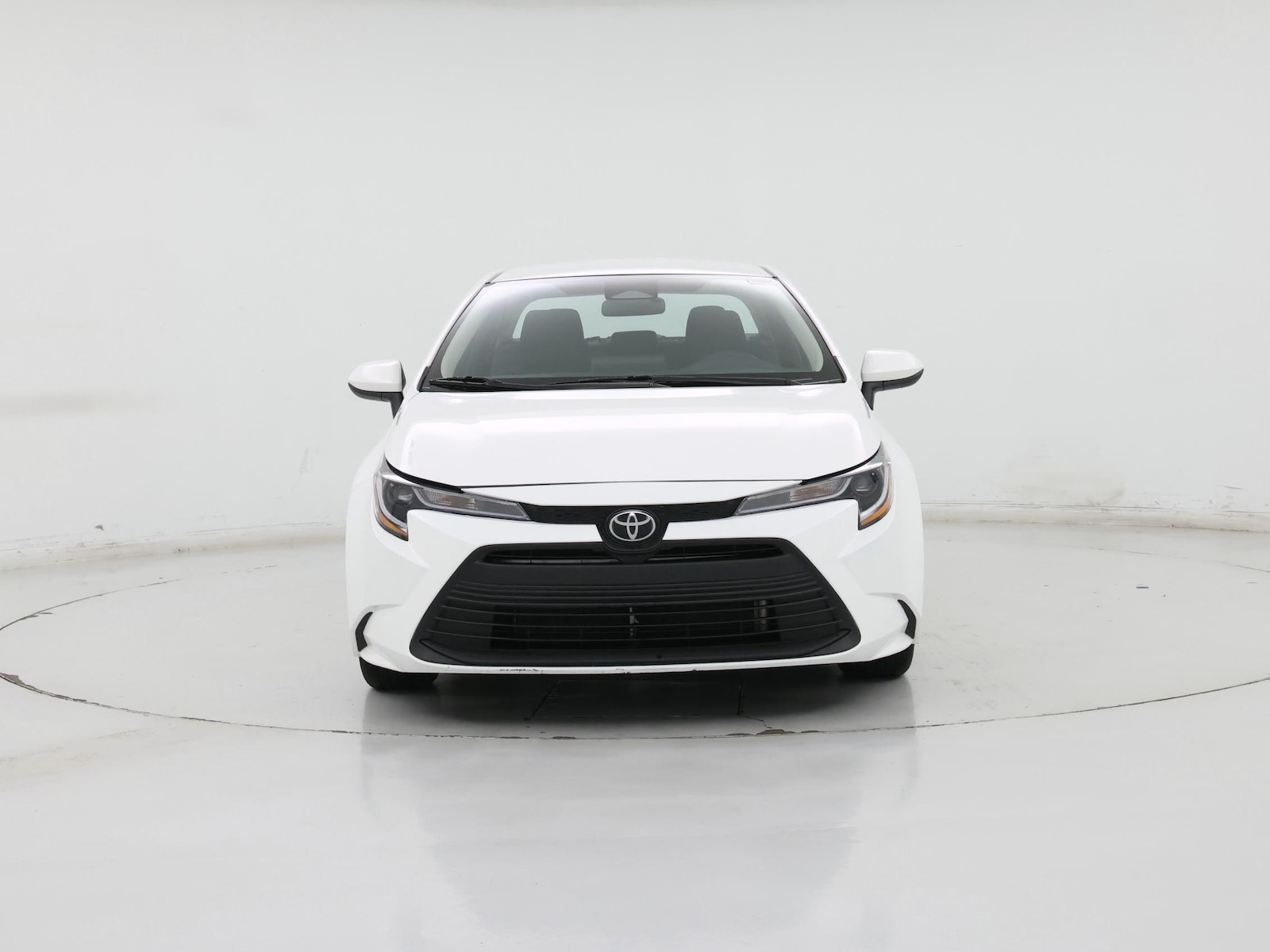 2025 Toyota Corolla LE - Photo 6
