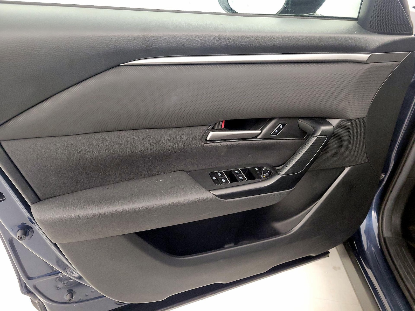 2025 Mazda CX-50 Preferred - Photo 13