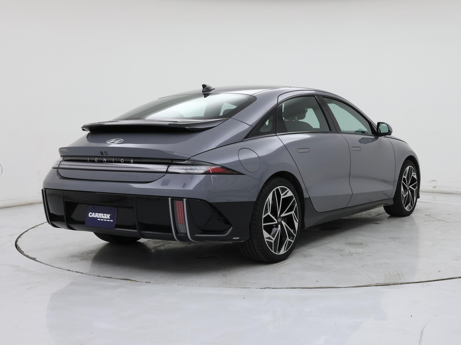 2023 Hyundai IONIQ 6 Limited - Photo 9