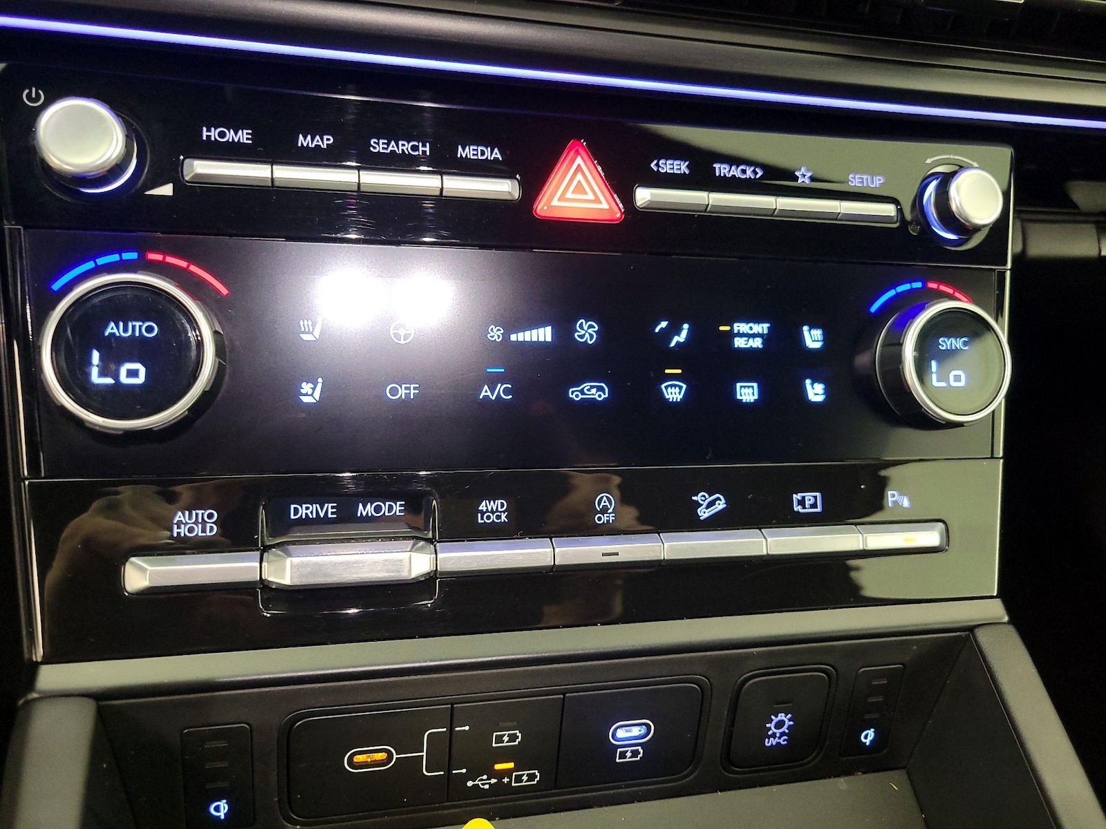 2024 Hyundai Santa Fe Calligraphy - Photo 18