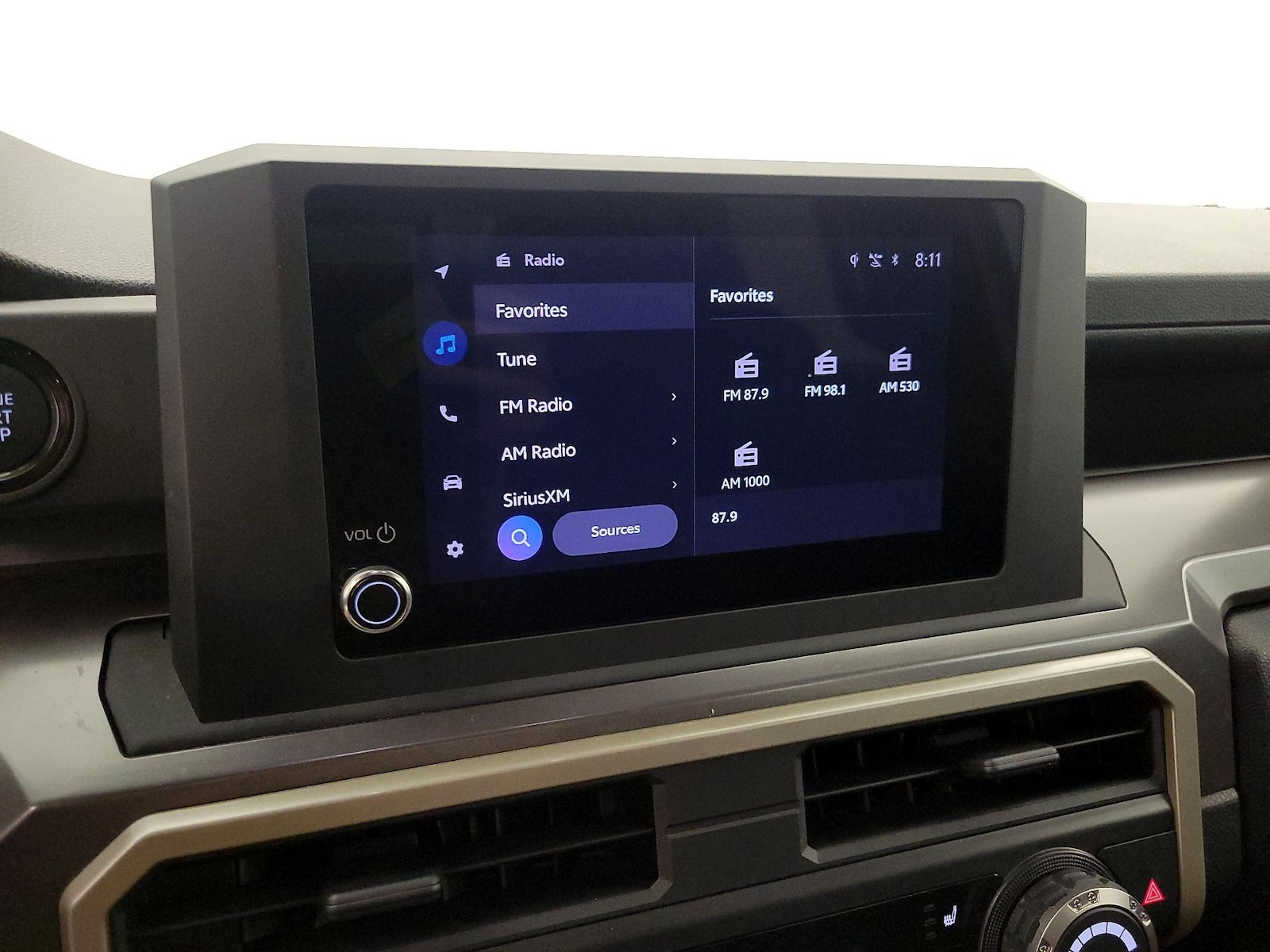 2026 Toyota Tacoma SR5 - Photo 16