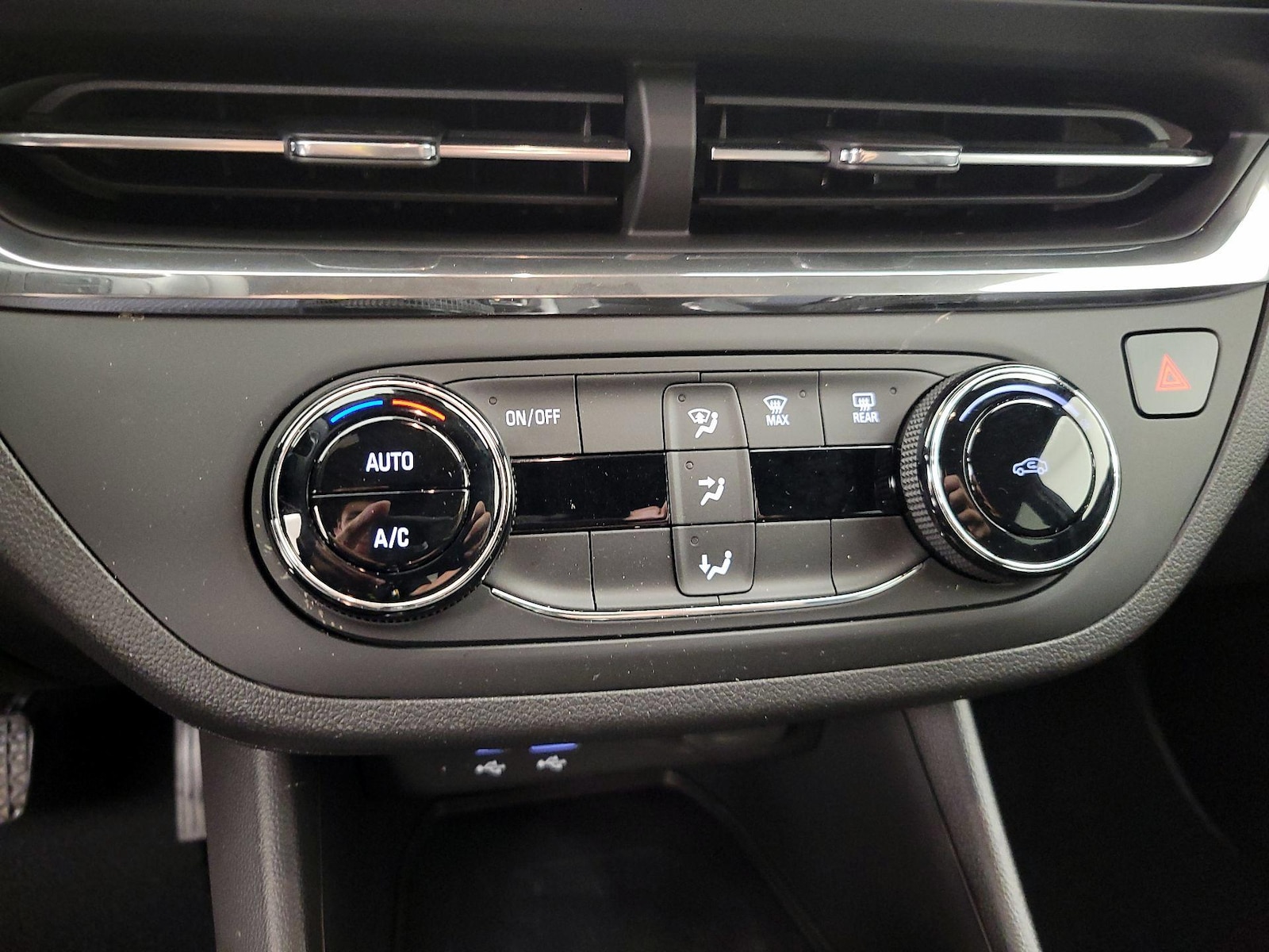 2026 Buick Envista Preferred - Photo 17